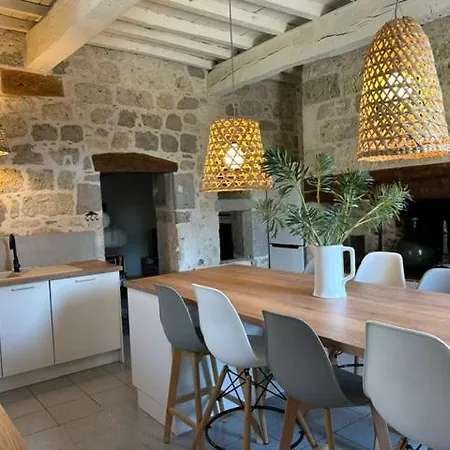 Feriehus La Maison Loustaneo