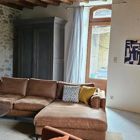 Feriehus La Maison Loustaneo *